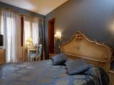 Double room with canal view