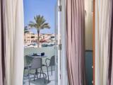 Standard room with harbour view