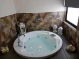 Deluxe Single Suite