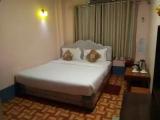 Standard Double room with city view