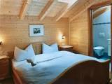 3 Bedrooms Apartment
