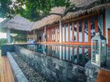 2 Bedrooms Villa