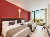 Deluxe Double room with city view