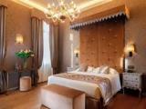 Deluxe Emotion Family room with canal view
