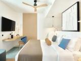 Deluxe Double room with partial sea view