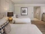 Paradise room with pool view