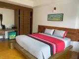 Deluxe Double room with pool view
