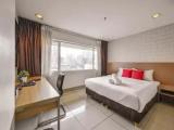 Deluxe Double room with city view