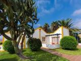 1 Bedroom Bungalow with balcony and with sea view
