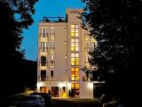 Triple Apartment