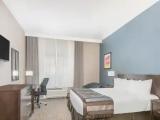 Mobility/Hearing Accessible Double Suite