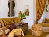 2 Bedrooms Villa