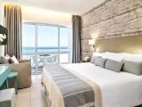 Standard room with sea view