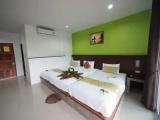 Standard Triple room with balcony