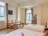 Deluxe Double room with partial sea view