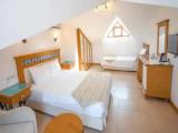 Standard Triple room with balcony