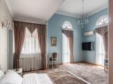 Prestige Suite
