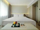 Deluxe Double Suite