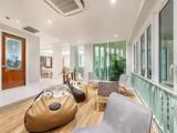 Grand room