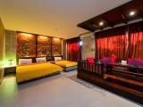 Superior room with street view