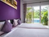 Deluxe Double room with pool view