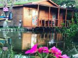 Studio with lake view