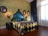 Suite with balcony and with canal view