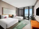 Standard Twin room with lake view