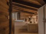 3 Bedrooms Royal room with balcony