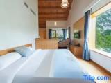 4 Bedrooms Villa