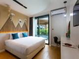 Standard room with mountain view