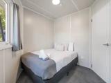1 Bedroom Kozy Kiwi room