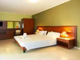2 Bedrooms Suite with garden view