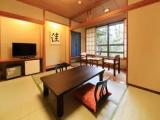 Japanese-style (6 Tatami Mats) room