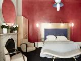 Grand room