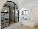 Deluxe Suite with balcony