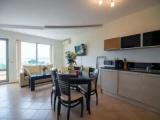 2 Bedrooms Quadruple Apartment with balcony