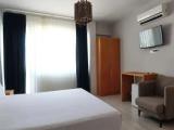 Deluxe room with balcony and with city view