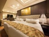 Top Floor Suite Room
