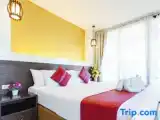 Deluxe Double room with city view