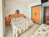 Triple room with sea view