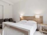 1 Bedroom Apartment with balcony