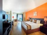 Premier room