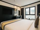 Executive Suite with city view