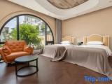 2 Bedrooms Suite with sea view