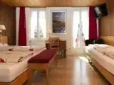 Standard Triple room with balcony
