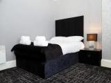 Executive Sextuple Suite