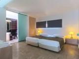 Standard room with garden view