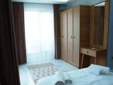 Standard Quadruple room with lake view