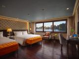 Standard Triple Family room with sea view